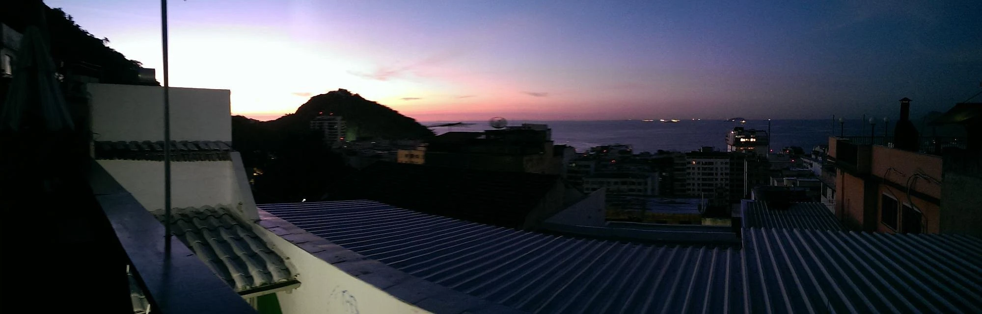 Sunset at Morro da Babilônia - Barbecue & Authentic Vibe - Image
